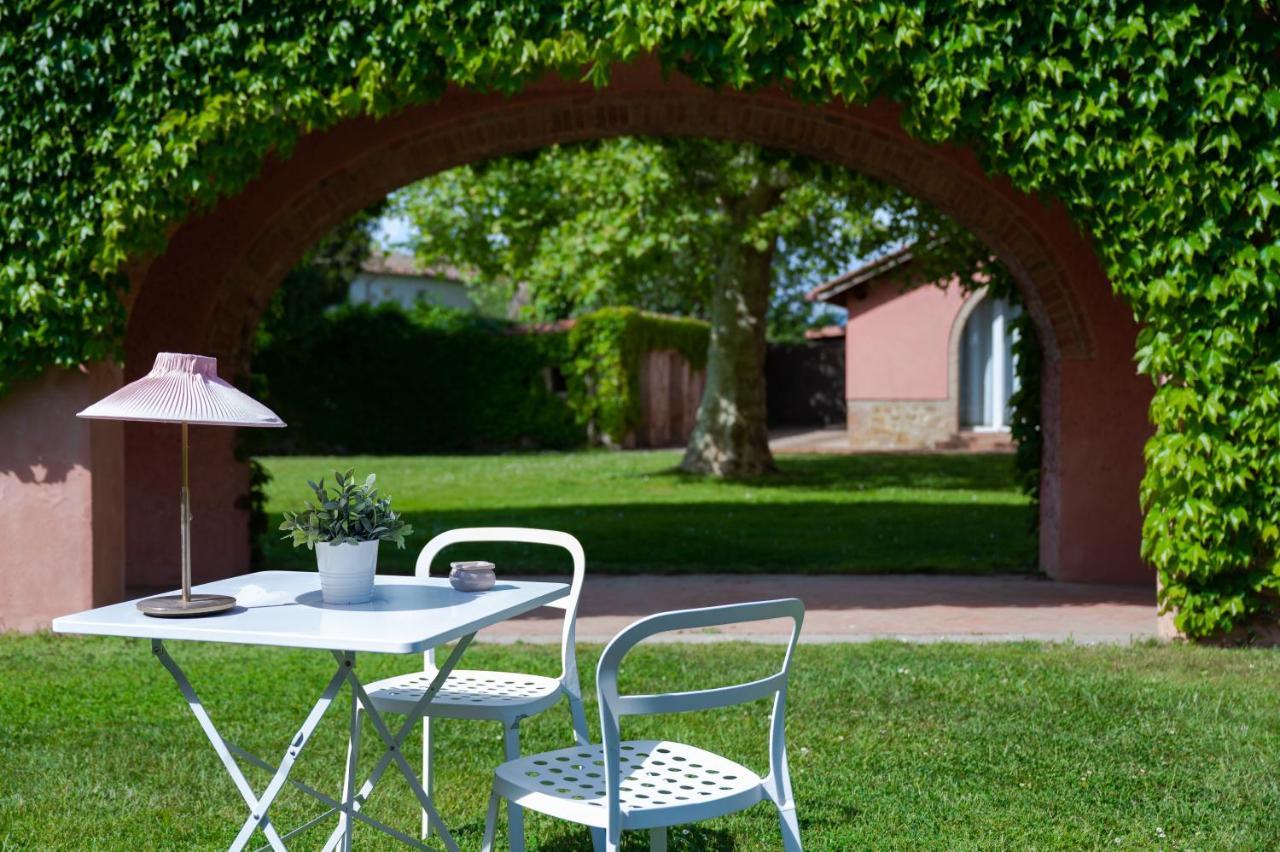 Braccagni Le Versegge Resort מראה חיצוני תמונה